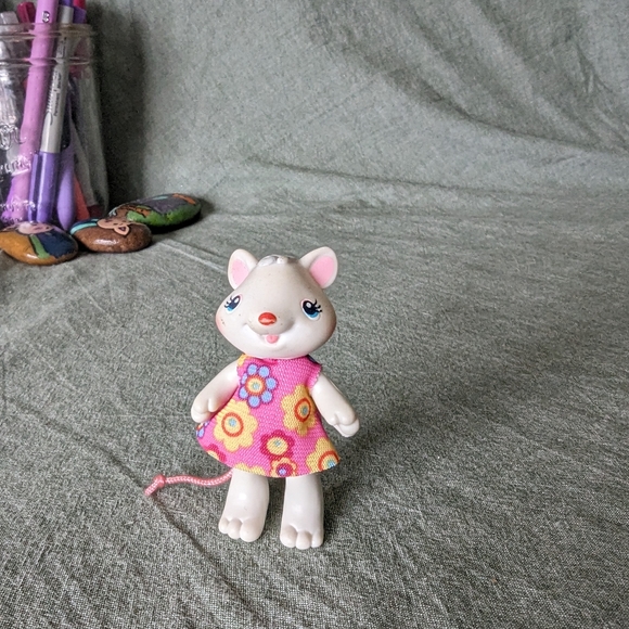 Fisher Price Sweet Streets Hideaway Hallow Mouse Figure Candy Shop White Candice - Picture 6 of 12